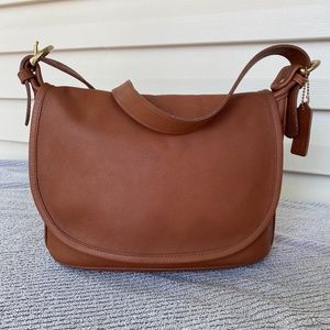 Vintage Coach Fletcher✨